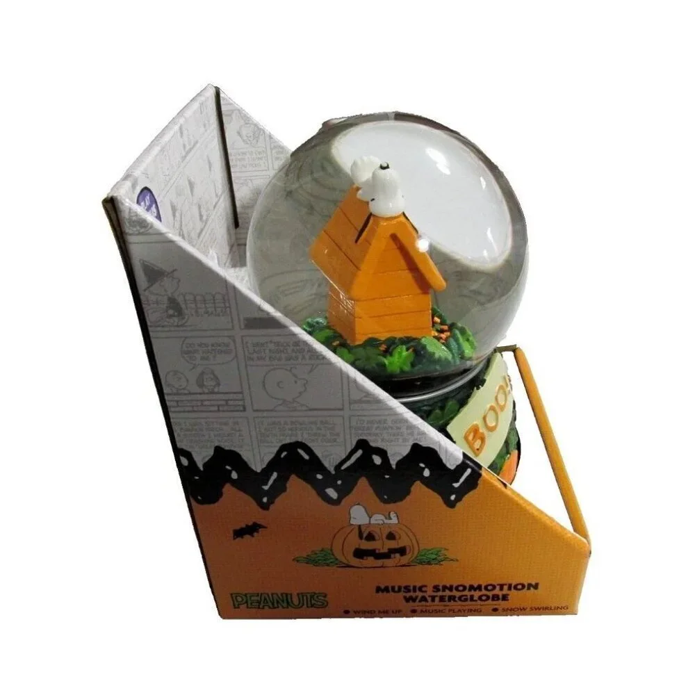 Peanuts Halloween Musical Snomotion Waterglobe Snoopy 
